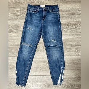 High rise ripped jeans